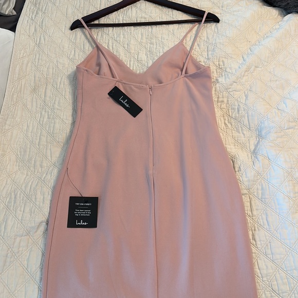 Pink Lulus dress perfect for spring/ summer wedding - Picture 3 of 3